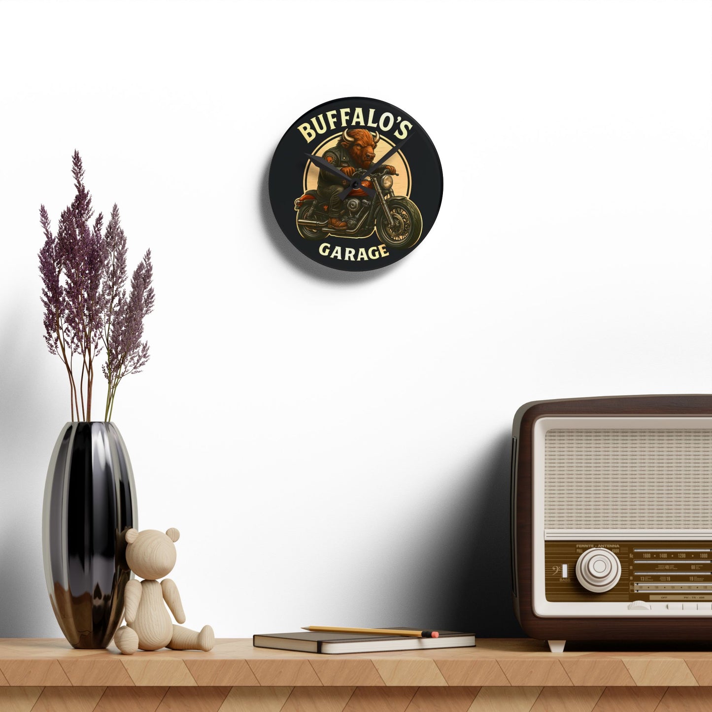 Buffalo's Garage: The Wall Clock